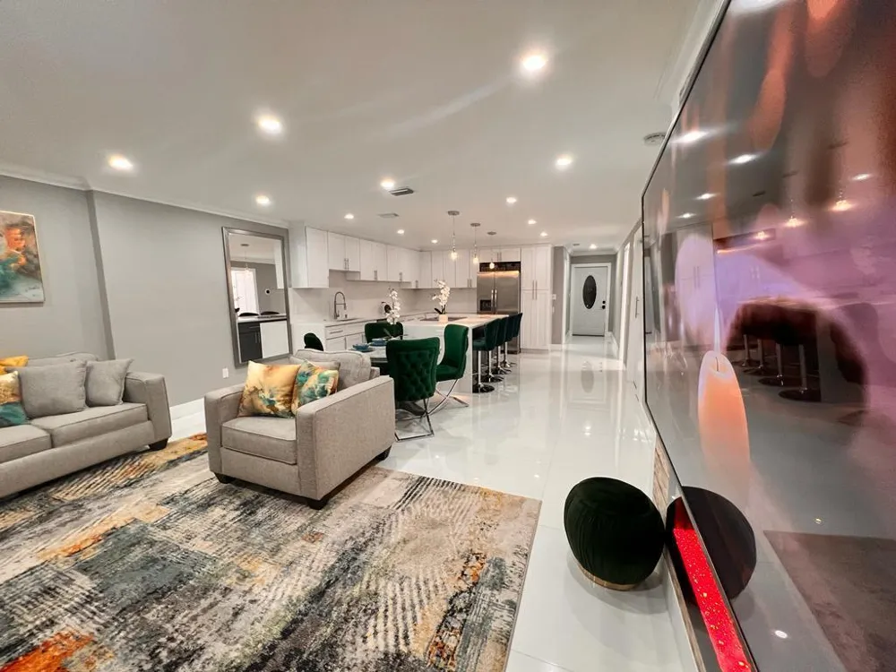 51 Lariat Circle Boca Raton, FL 33487