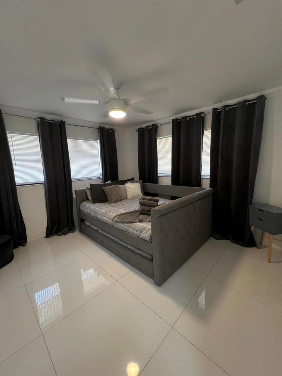 51 Lariat Circle Boca Raton, FL 33487