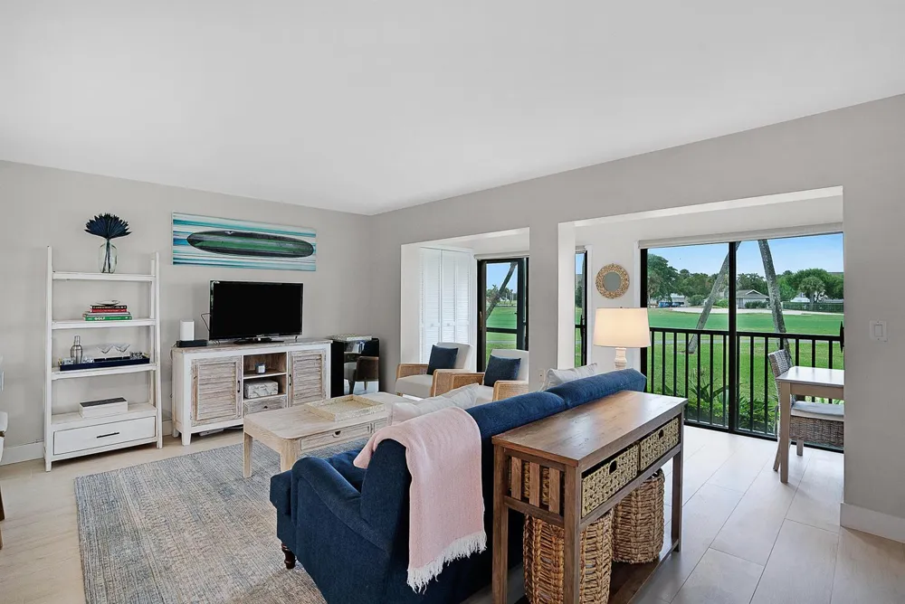 269 NE Edgewater Drive Stuart, FL 34996