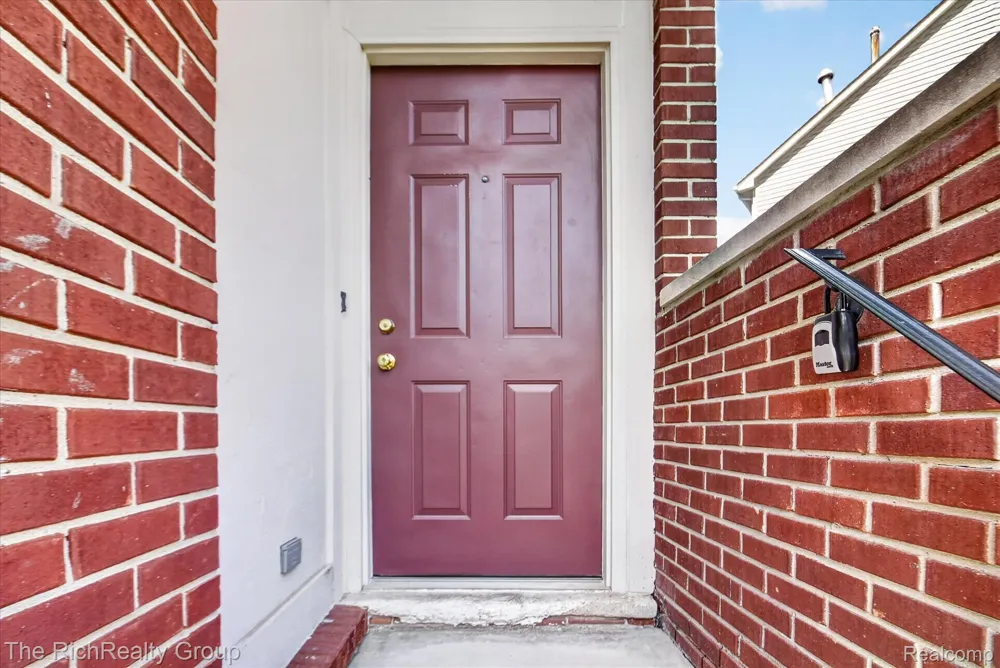 502 CHERRY ORCHARD ROAD Canton Charter Township, MI 48188