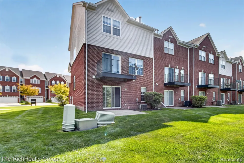 502 CHERRY ORCHARD ROAD Canton Charter Township, MI 48188