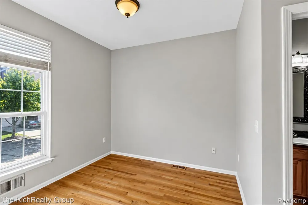 502 CHERRY ORCHARD ROAD Canton Charter Township, MI 48188
