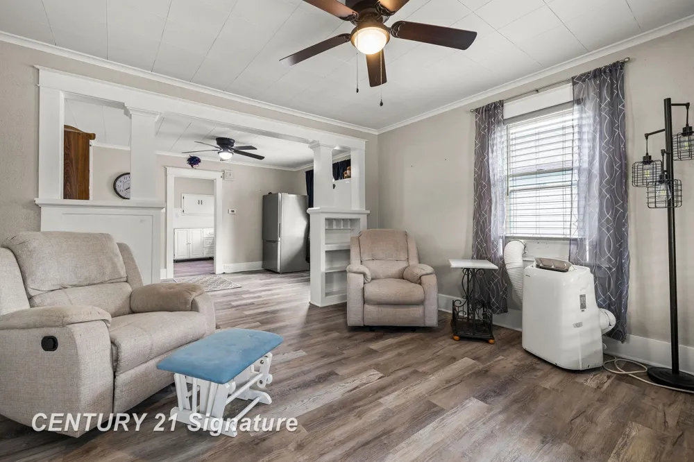 1834 Allegan Street Saginaw City, MI 48602