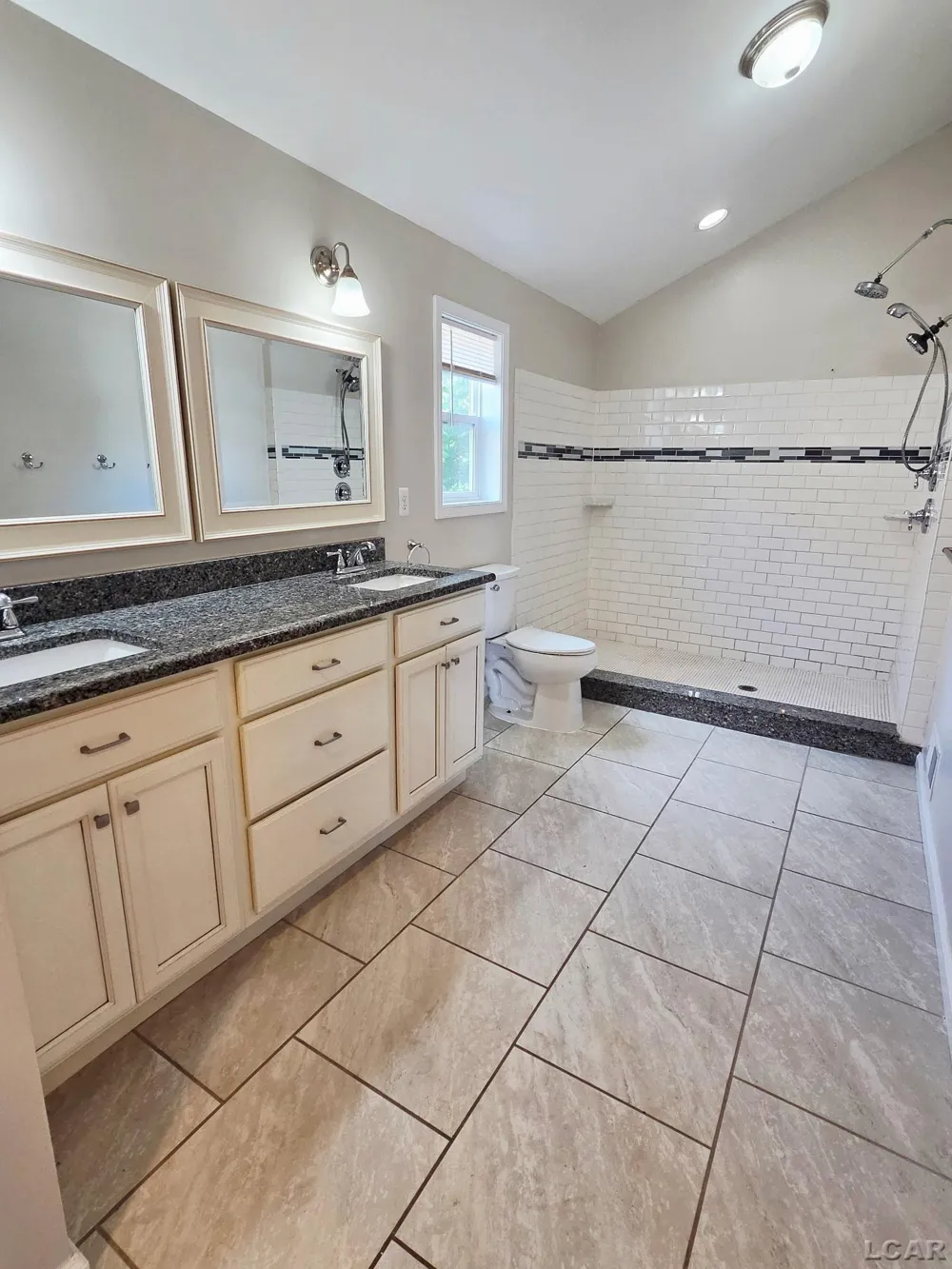 201 Riley Street Dundee Village, MI 48131