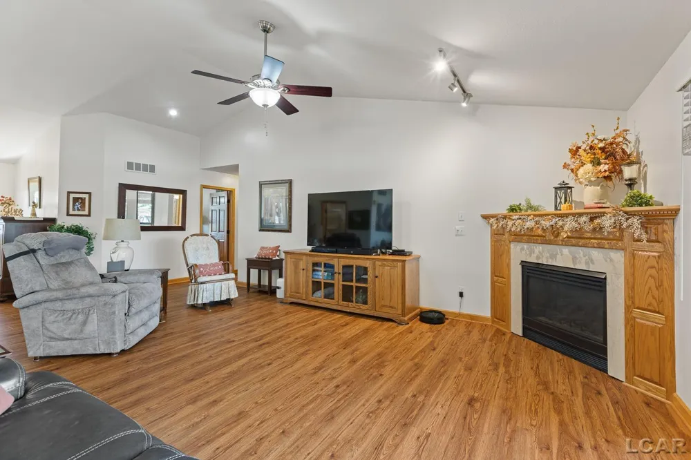 7686 Wadding Drive Cambridge Township, MI 49265