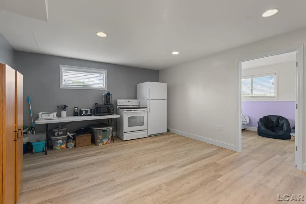 7686 Wadding Drive Cambridge Township, MI 49265