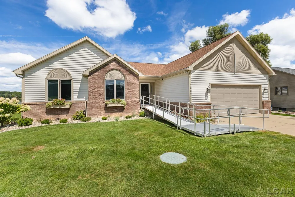 7686 Wadding Drive Cambridge Township, MI 49265