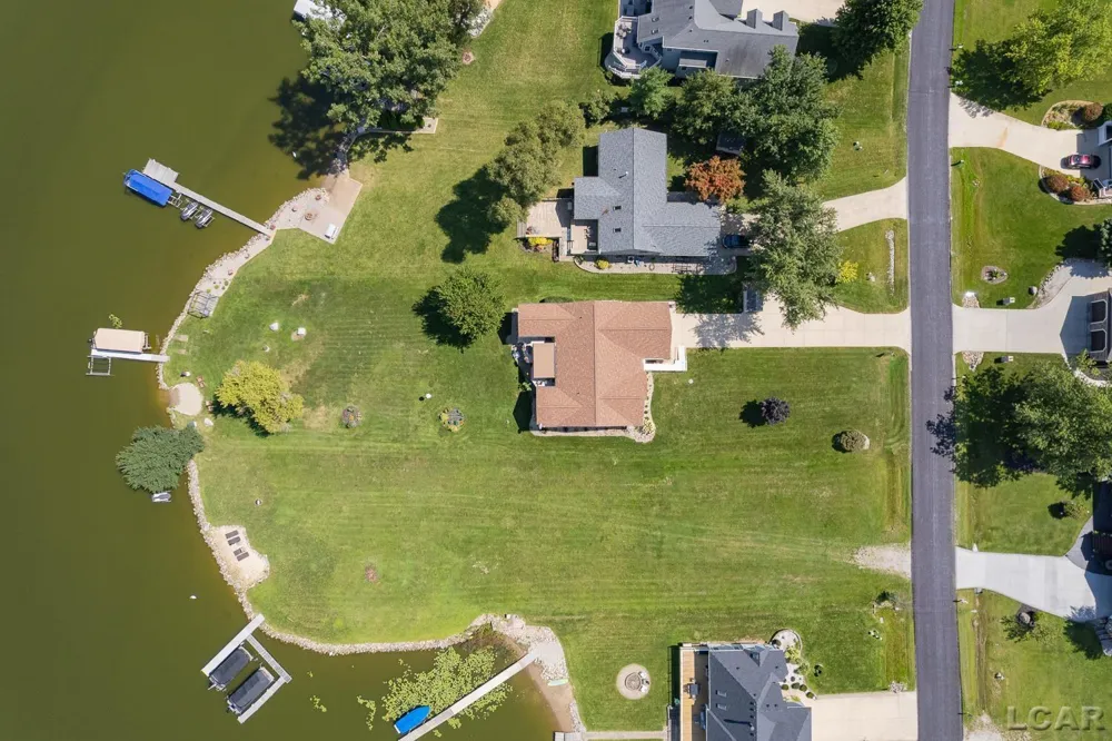7686 Wadding Drive Cambridge Township, MI 49265