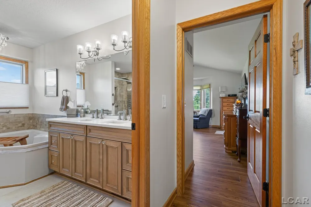 7686 Wadding Drive Cambridge Township, MI 49265