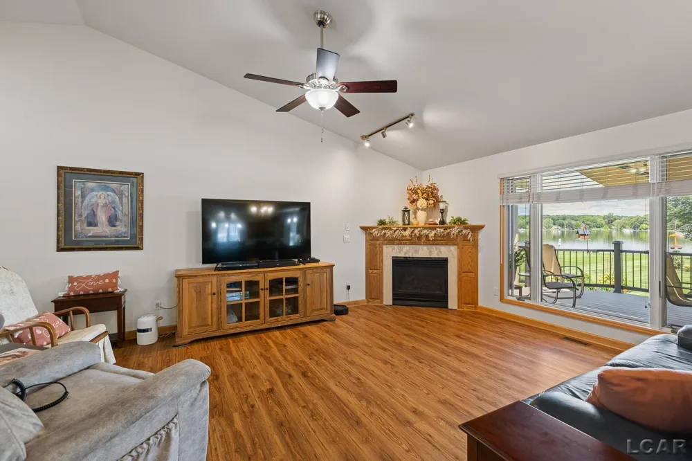 7686 Wadding Drive Cambridge Township, MI 49265