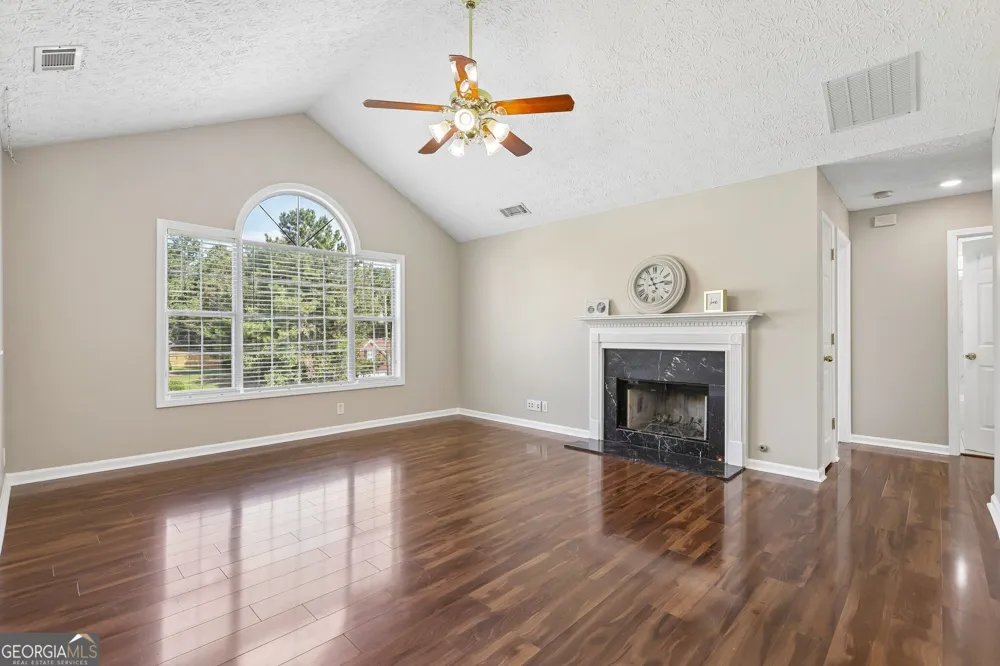 3921 Pine Gorge CT Dacula, GA 30019