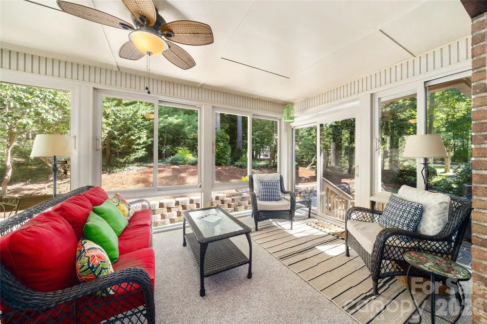 10 Surrey Run Hendersonville, NC 28791