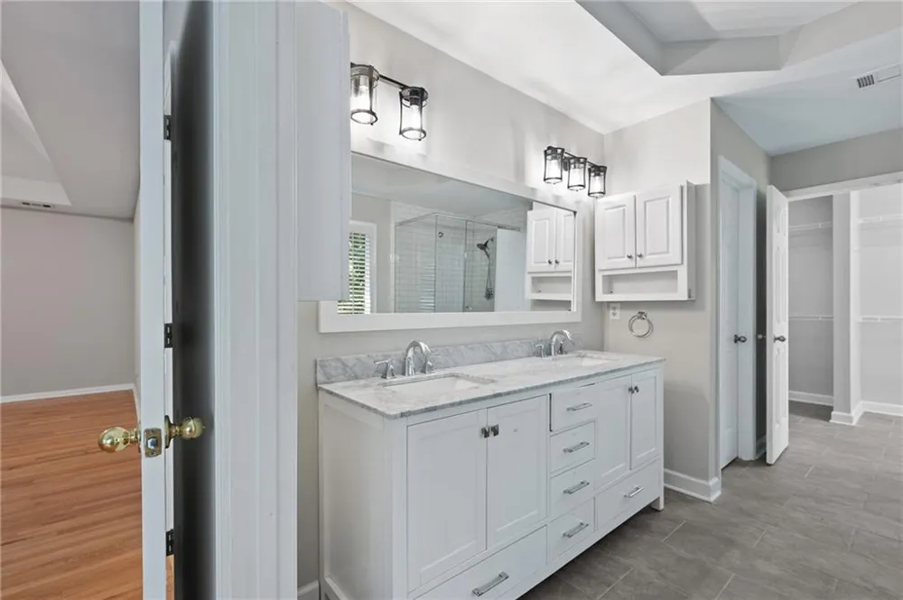 3993 Ironhill Lane Woodstock, GA 30189