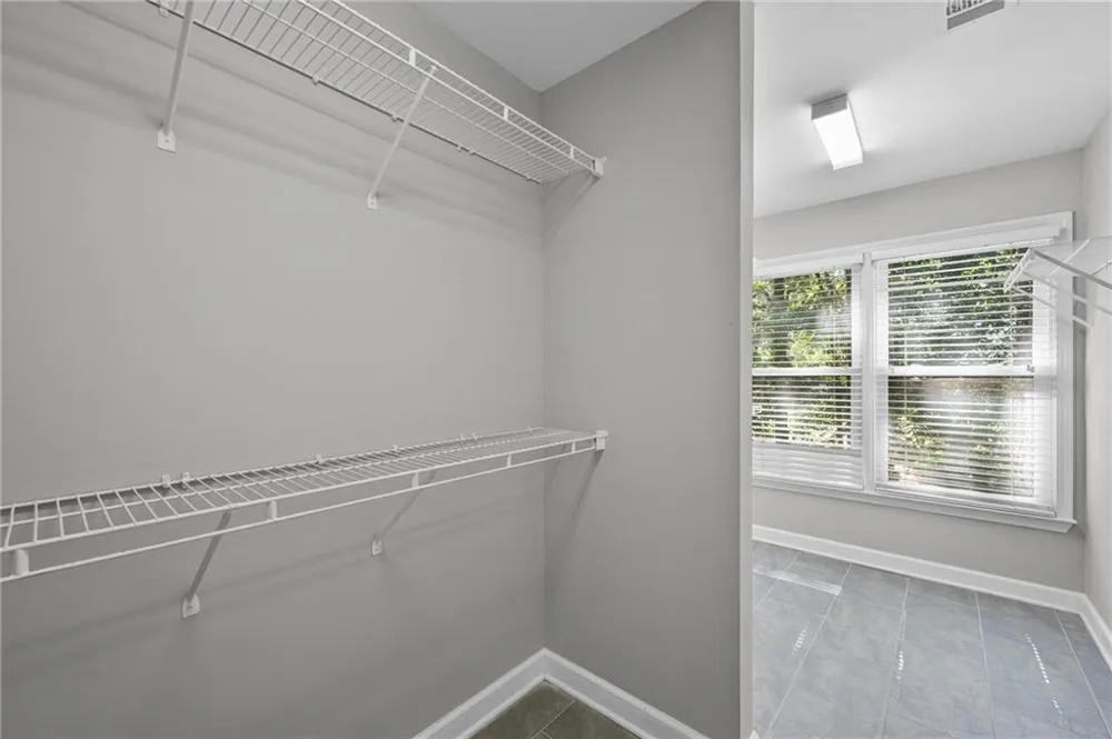 3993 Ironhill Lane Woodstock, GA 30189