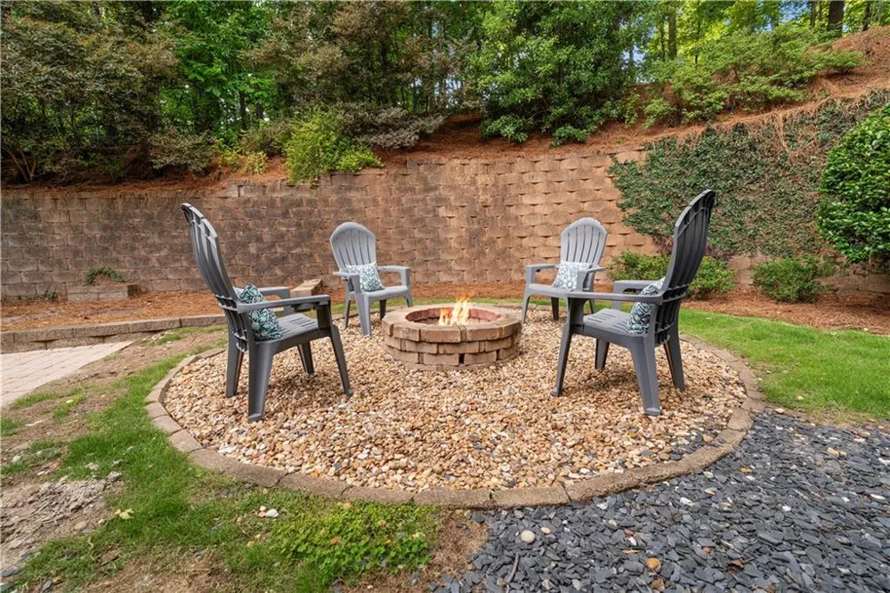 1891 Cedar Cliff Drive SE Smyrna, GA 30080