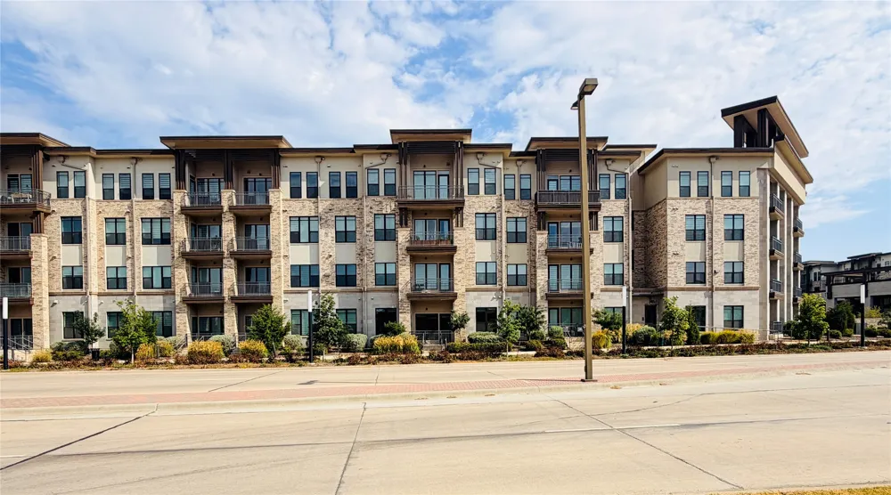 2700 Old Denton Road #1043 Carrollton, TX 75007
