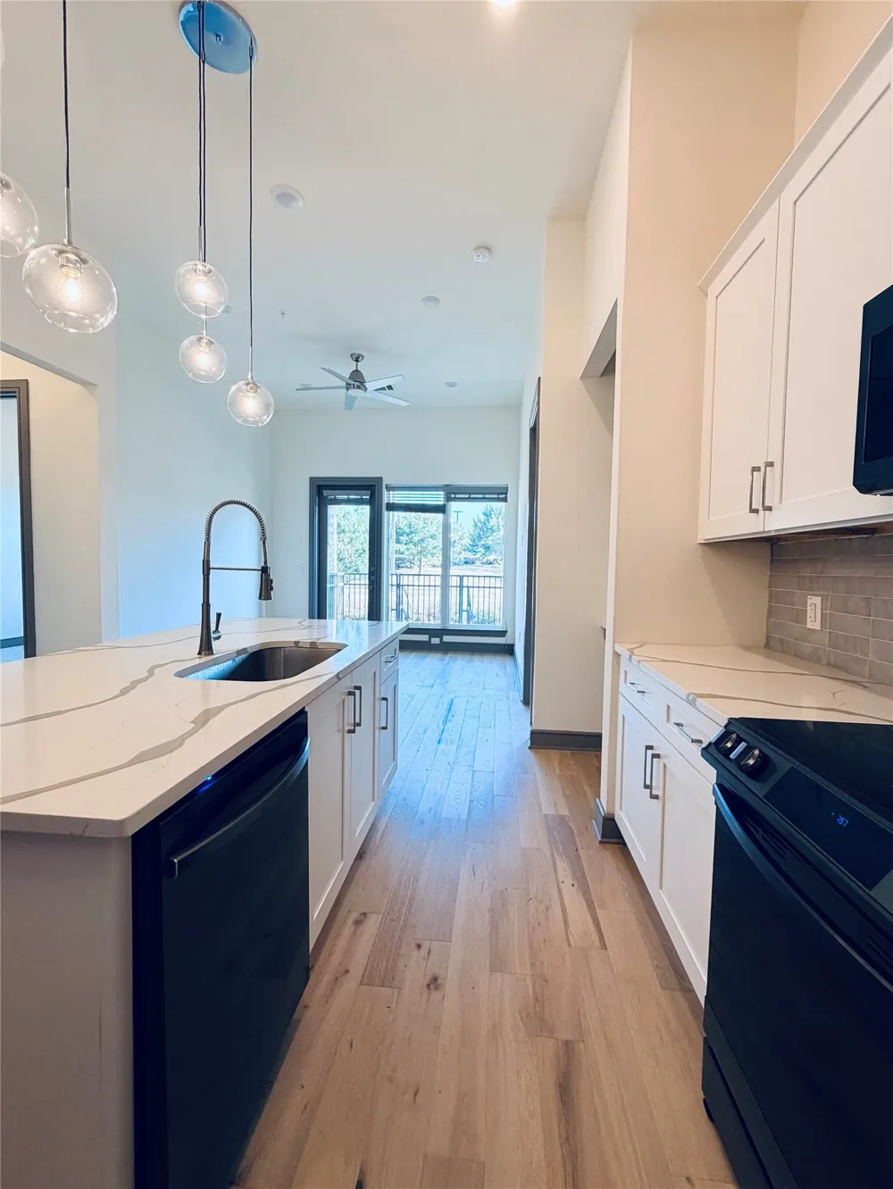 2700 Old Denton Road #1043 Carrollton, TX 75007