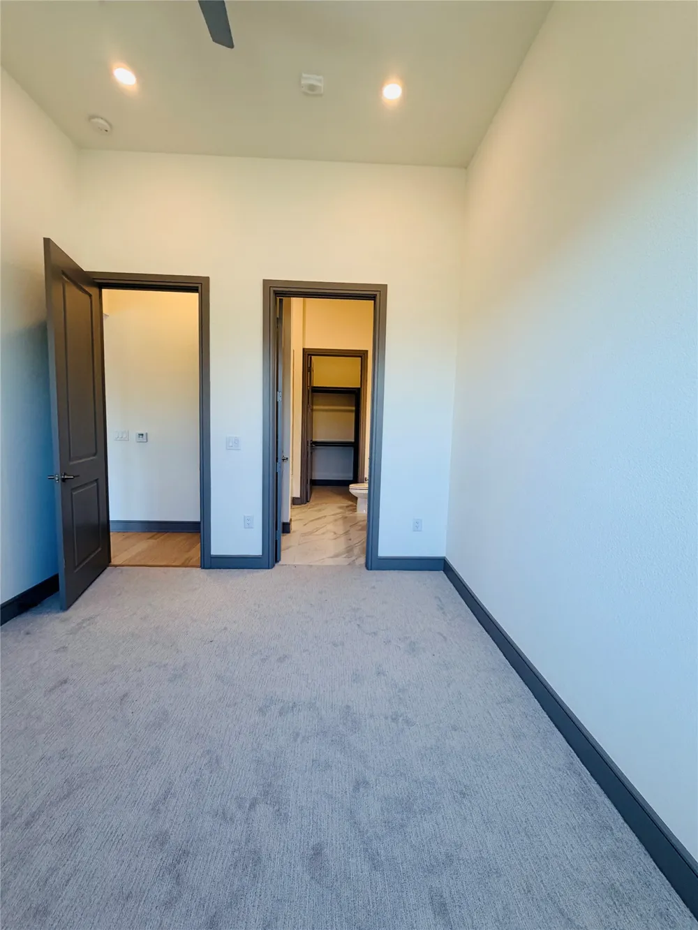 2700 Old Denton Road #1043 Carrollton, TX 75007