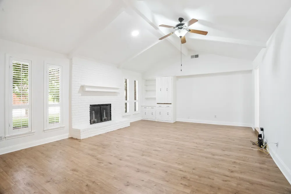 3105 Roundrock Trail Plano, TX 75075