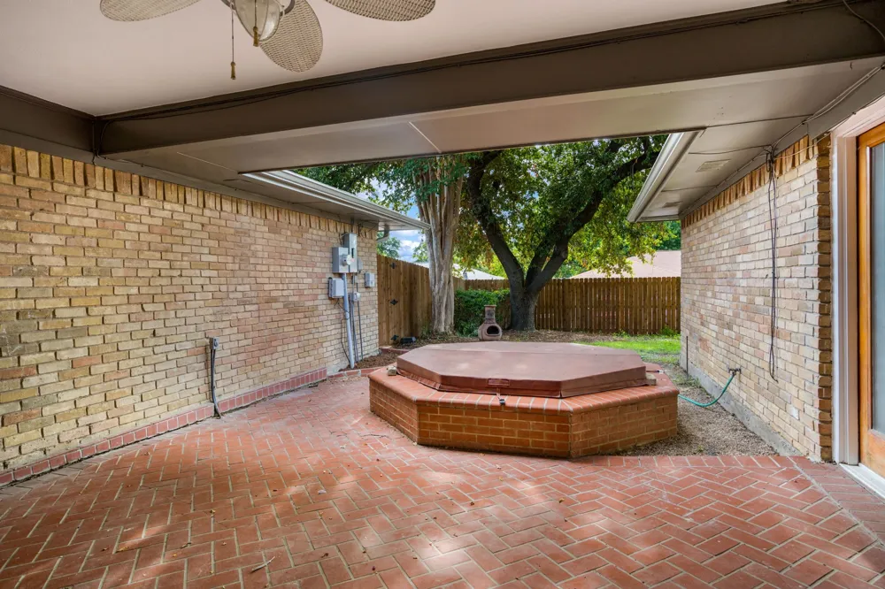 3105 Roundrock Trail Plano, TX 75075
