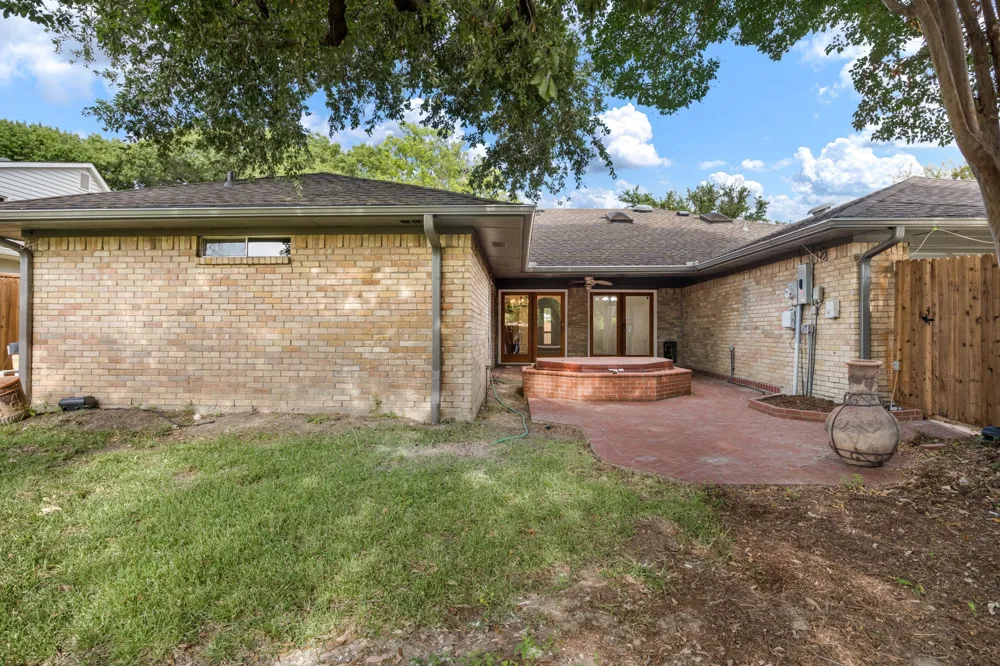 3105 Roundrock Trail Plano, TX 75075
