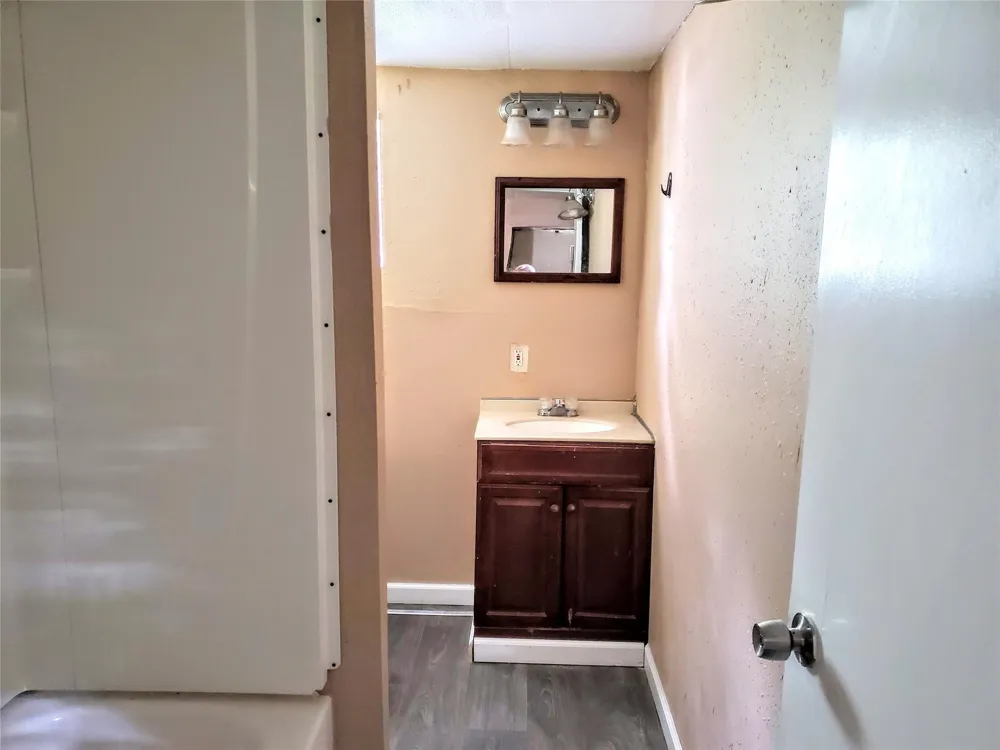 886 Queenswood Montgomery, TX 77316
