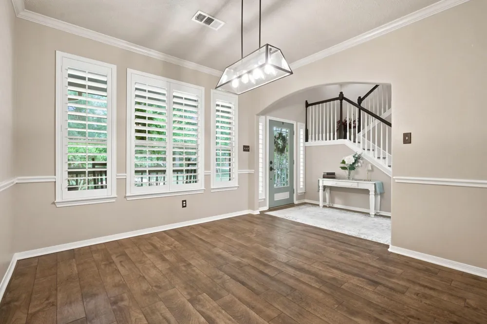 402 Fairbanks Drive Magnolia, TX 77354