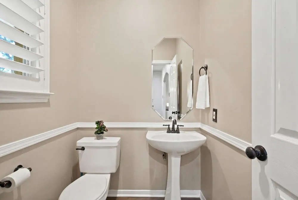 402 Fairbanks Drive Magnolia, TX 77354
