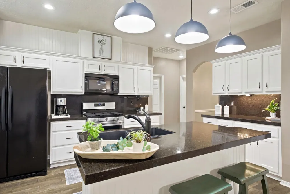 402 Fairbanks Drive Magnolia, TX 77354