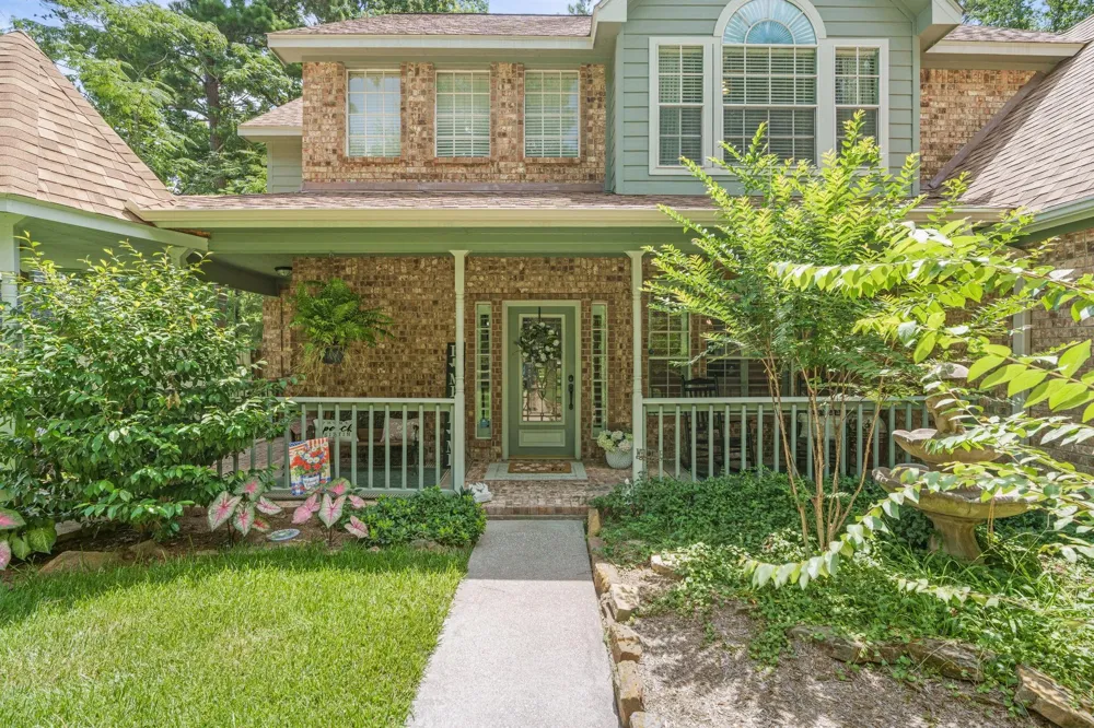 402 Fairbanks Drive Magnolia, TX 77354
