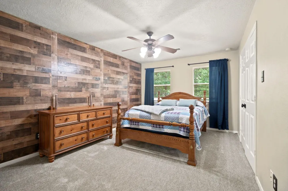 402 Fairbanks Drive Magnolia, TX 77354