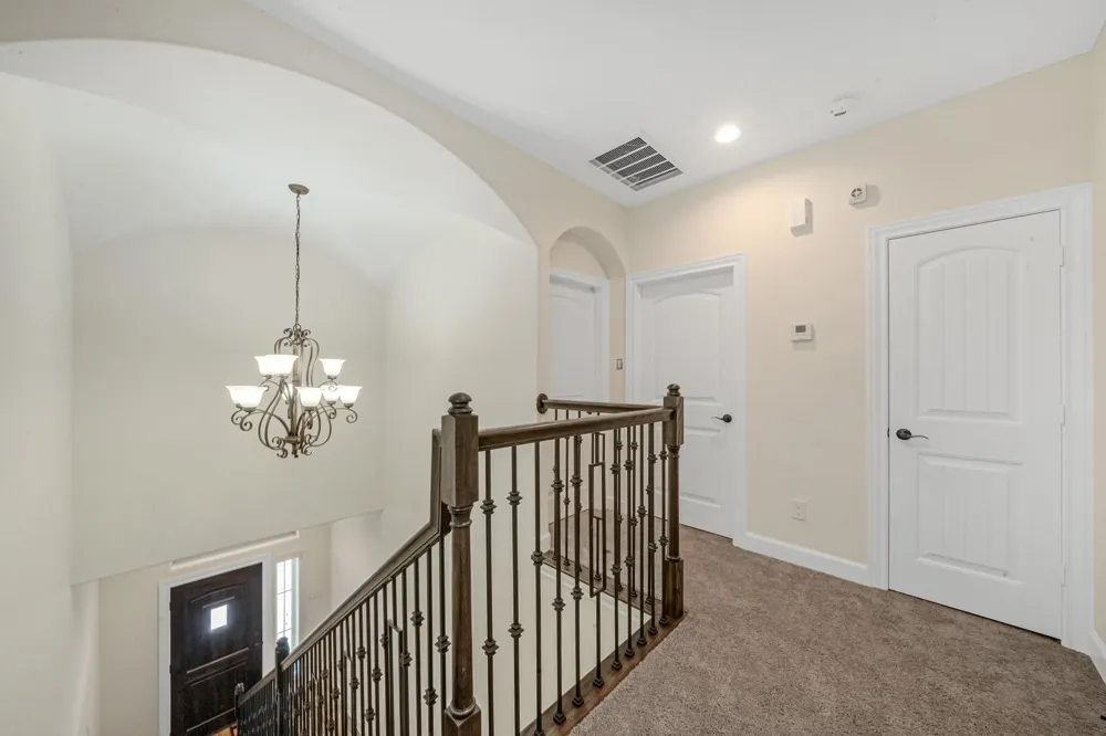 16936 W Ivanhoe Montgomery, TX 77316