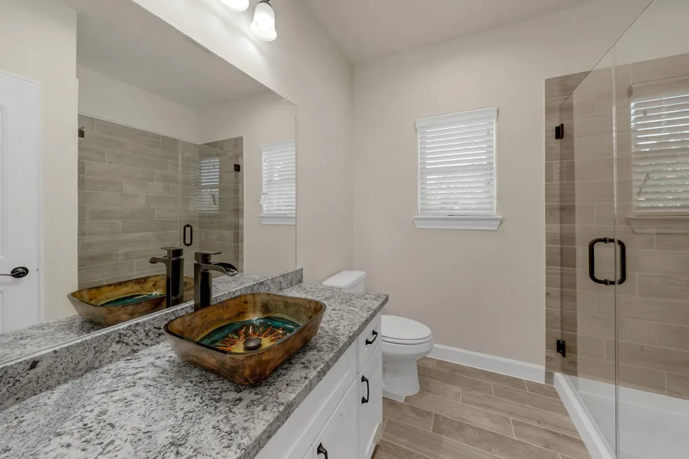 16936 W Ivanhoe Montgomery, TX 77316