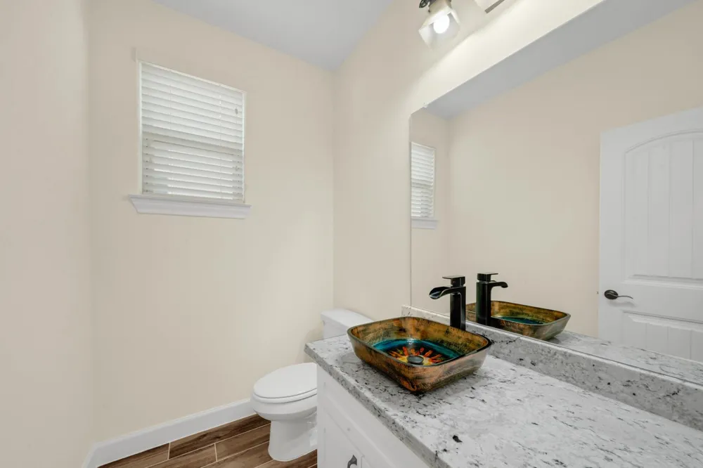 16936 W Ivanhoe Montgomery, TX 77316