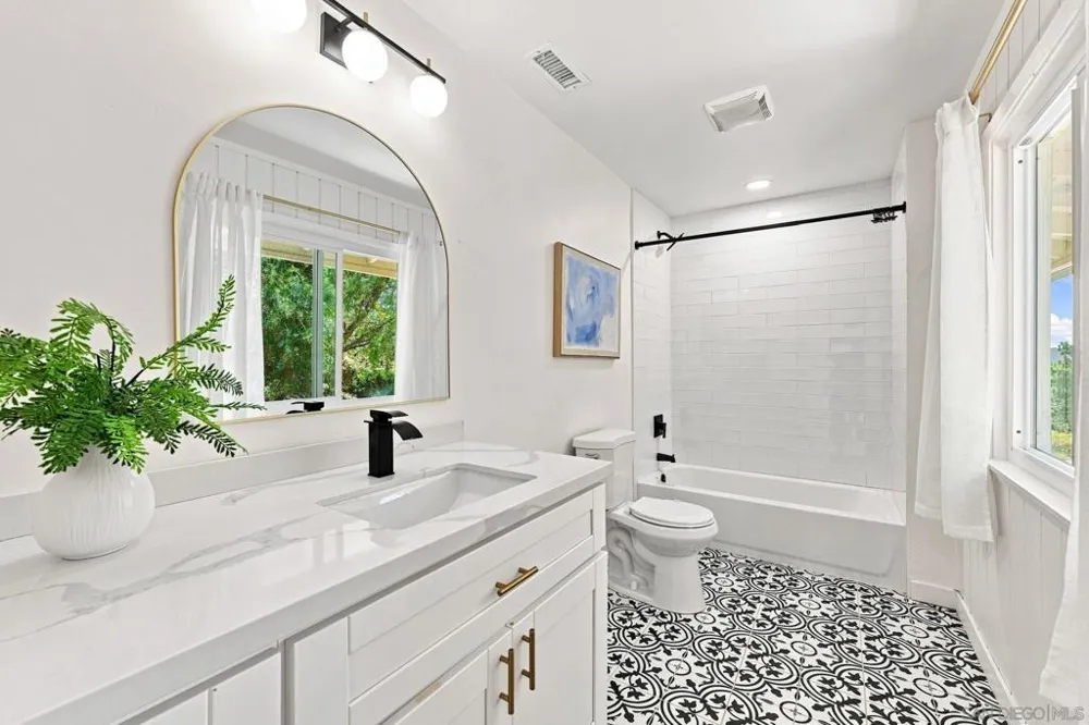 3425 Purer Rd Escondido, CA 92029