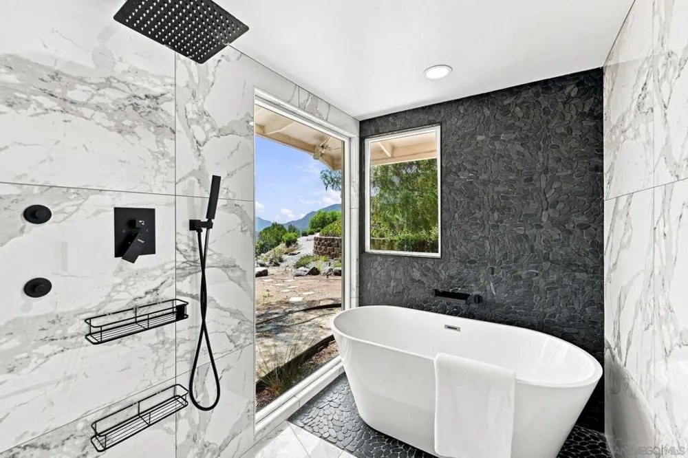 3425 Purer Rd Escondido, CA 92029