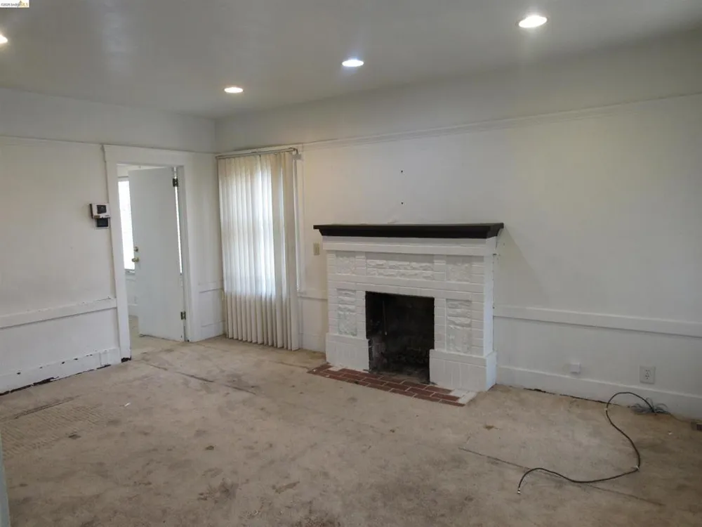 1315 84Th Ave Oakland, CA 94621