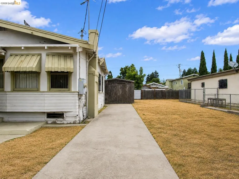1315 84Th Ave Oakland, CA 94621
