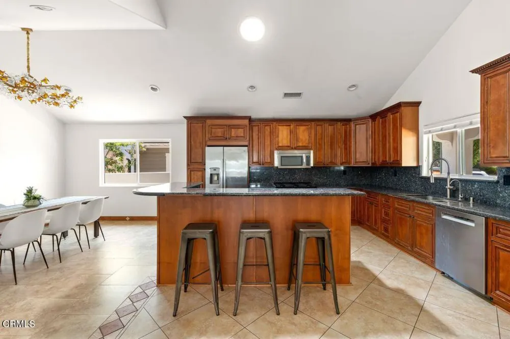 511 E Aliso Street Ojai, CA 93023