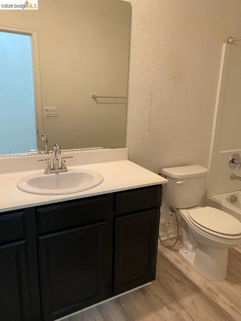5449 Prewett Ranch Dr Antioch, CA 94531