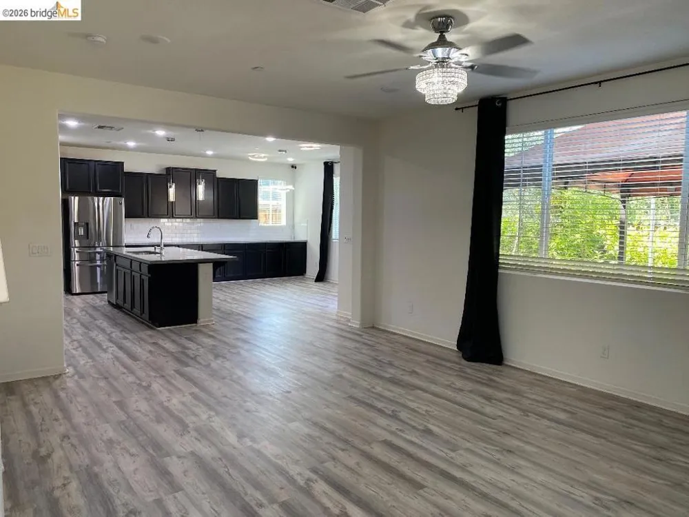 5449 Prewett Ranch Dr Antioch, CA 94531