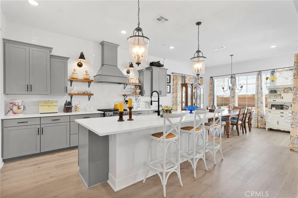 17220 Ta-Ki-Pi Road Apple Valley, CA 92307