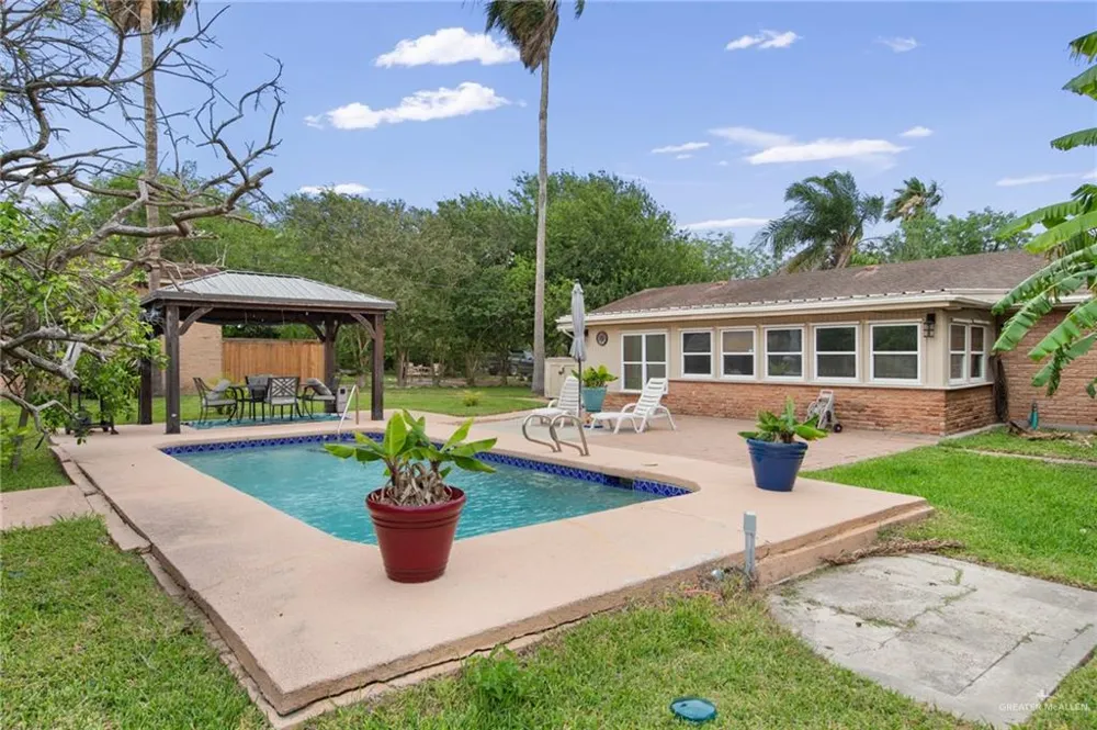 421 Mesquite Drive Laguna Vista, TX 78578
