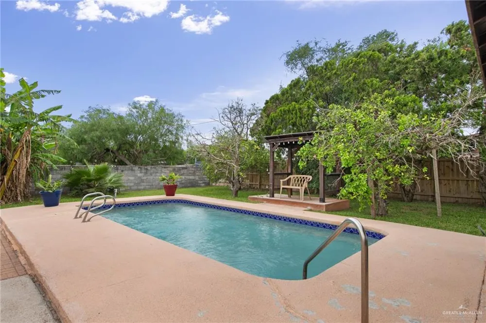 421 Mesquite Drive Laguna Vista, TX 78578