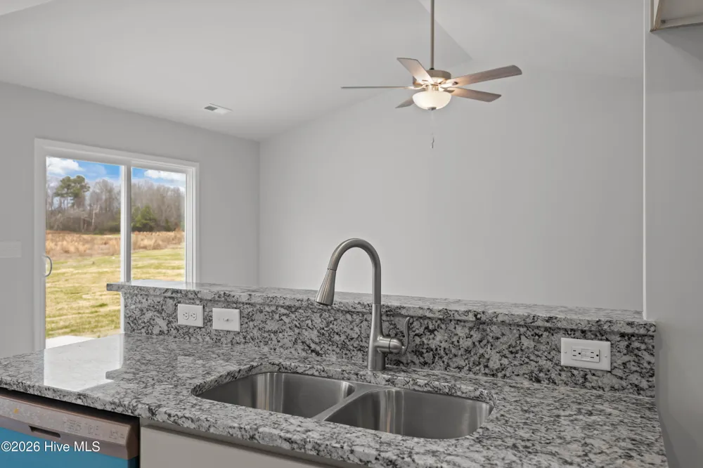 6562 Fairway Drive Grifton, NC 28530