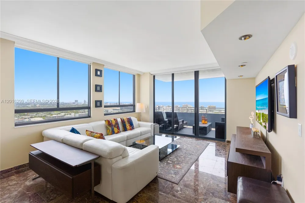 1330 West Ave #PH05 Miami Beach, FL 33139