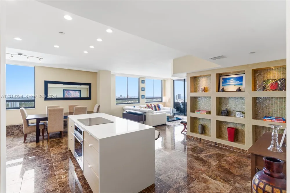 1330 West Ave #PH05 Miami Beach, FL 33139
