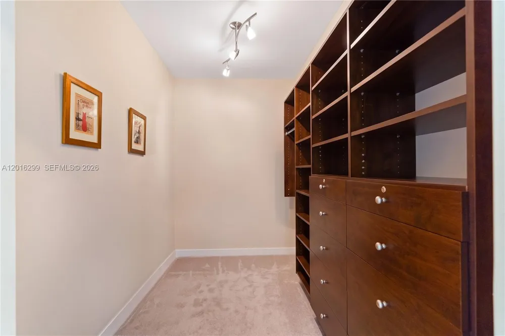 1330 West Ave #PH05 Miami Beach, FL 33139