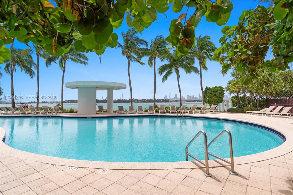 1330 West Ave #PH05 Miami Beach, FL 33139