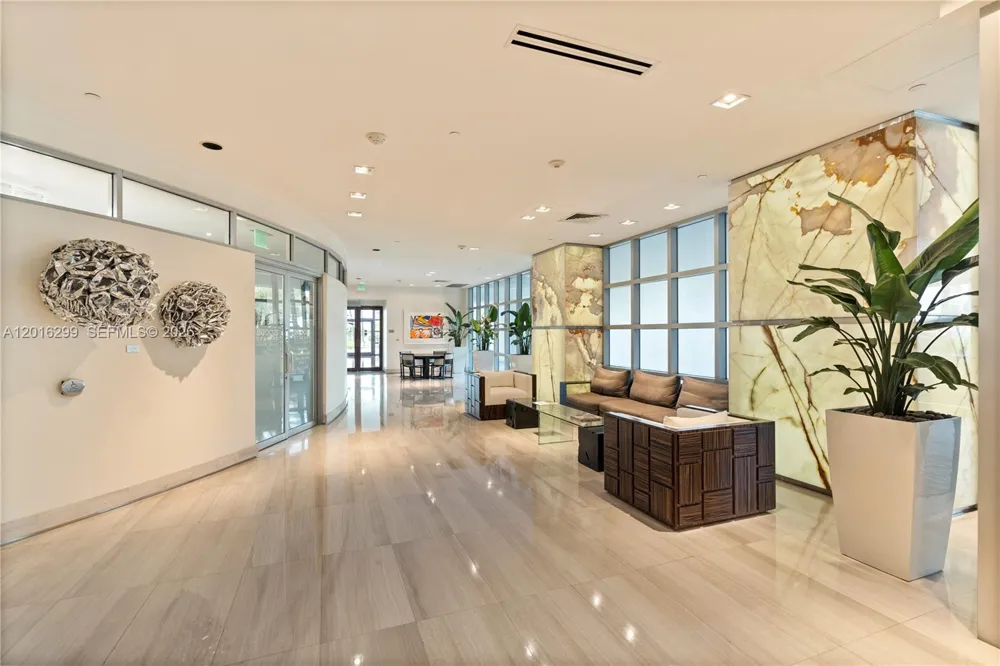 1330 West Ave #PH05 Miami Beach, FL 33139